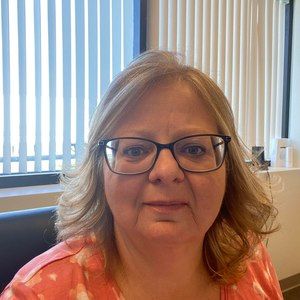 Meet your Posher, Janet